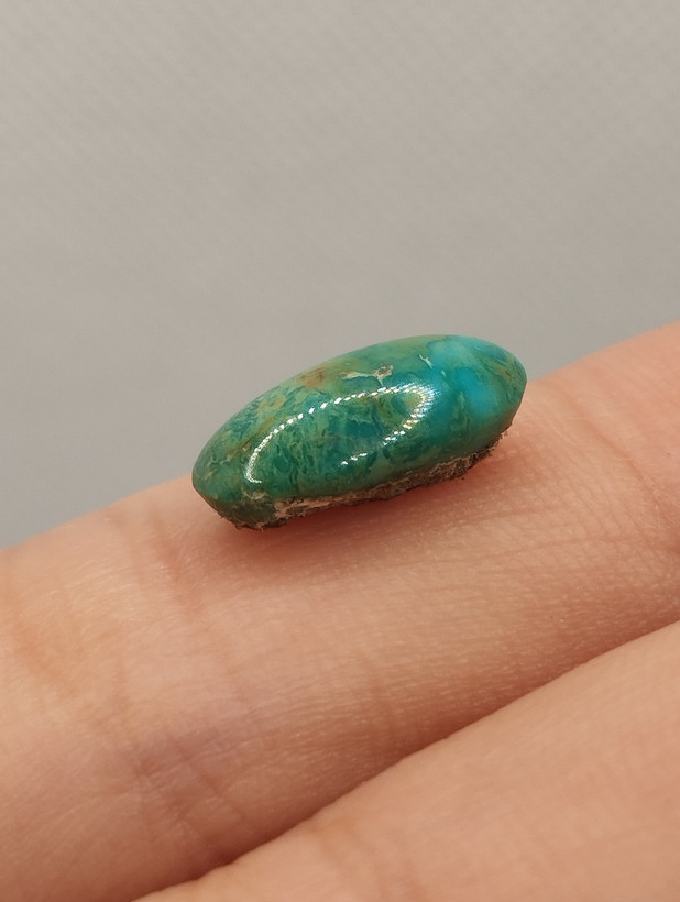 نگین فیروزه نیشابور اصل، کدF۱۰۴