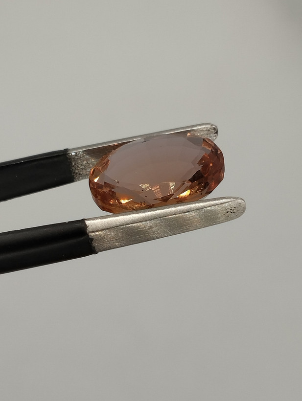 نگین الکساندریت، تراش بیضی( oval cut) کد N41۷